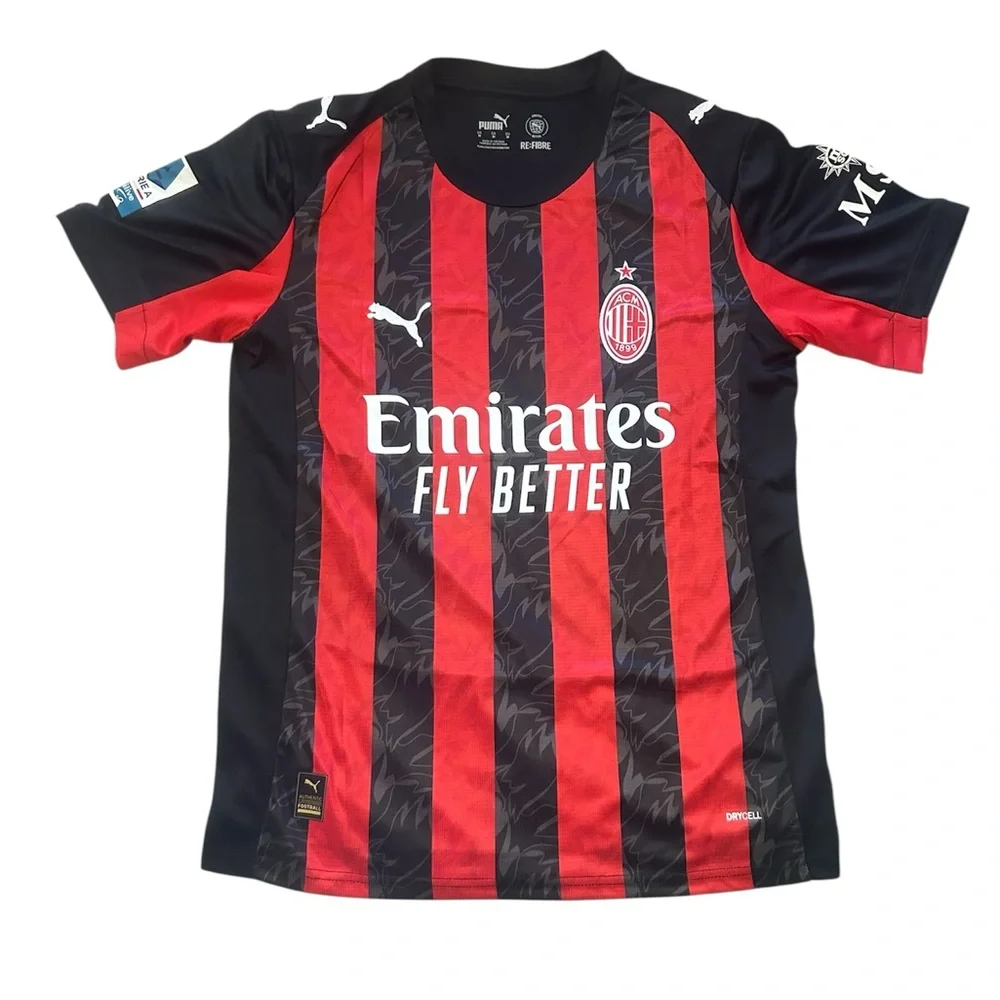 2025/26 AC MILAN home kit. Christian Pulisic  football jersey. New with tags!